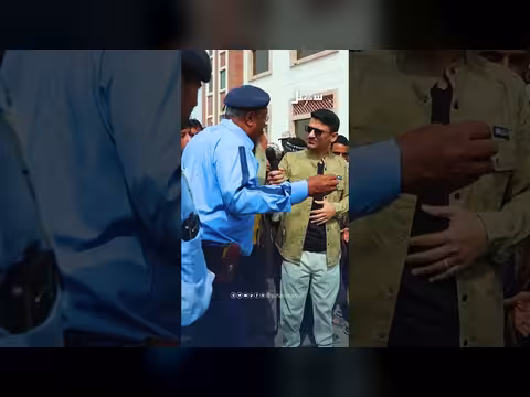 شرطة المرور في مأرب تتدخل لقطع التصوير. . تصرف مسؤول