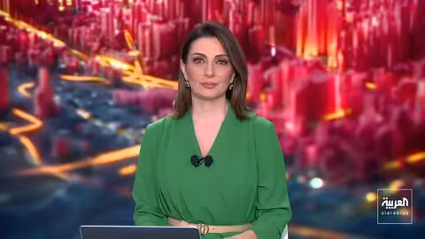 مناورات عسكرية أمريكية وإيرانية متصاعدة قرب مضيق هرمز