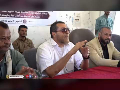 نشرة أخبار السابعة مع عمر القرشي