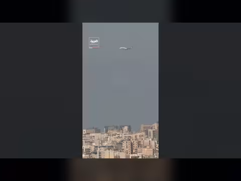 مطار بيروت يستمر بالعمل رغم الحرب والقصف