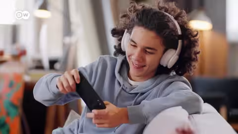 الاستخدام المسؤول للهاتف الذكي: توجيهات لجيل الهواتف المحمولة