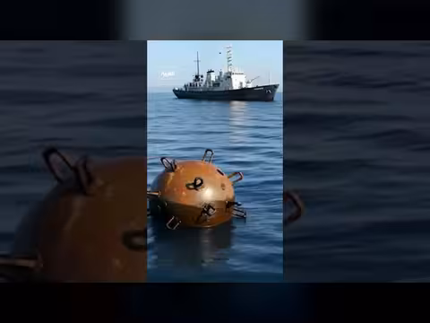 الألغام البحرية تهدد حركة الشحن في هرمز