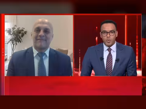 شبكة نفوذ خامنئي العائلية داخل النظام الإيراني