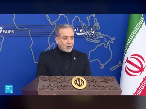 ترامب يهدد بتدمير البنية التحتية الإيرانية