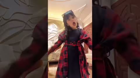 عبدالخالق وناهي في مشهد كوميدي