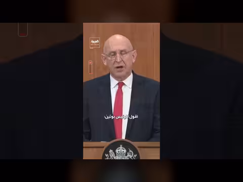 غواصات روسية تُرصد في المياه البريطانية