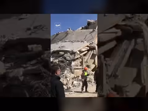 غارة إسرائيلية تُلحق أضرارًا جسيمة بمبنى في بعلبك