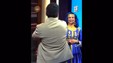 دخول الفنان توفيق الماخذي إلى مسرح الباب الكبير