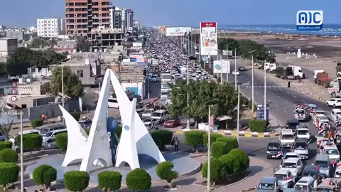 وصول موكب من أبين إلى عدن للمطالبة بدولة الجنوب العربي