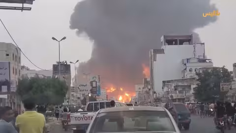 هجوم بحري للاحتلال على ميناء الحديدة الخاضع لسيطرة الحوثيين