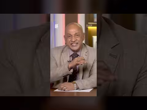 الذباب الإلكتروني.. كيف أشعل الحرائق في الفراغ السياسي؟