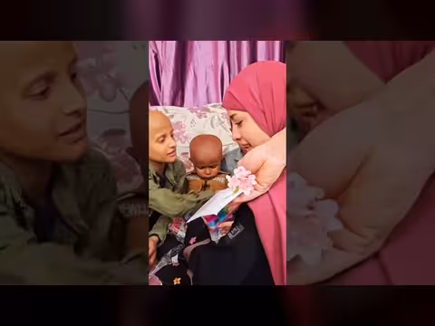 ماريا قحطان تبكي مع مرضى السرطان