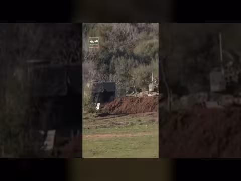 إسرائيل تحشد قواتها قرب الحدود اللبنانية مع استمرار الحرب في إيران