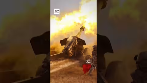 آلية إسرائيلية تعترض مركبة فلسطينية قرب رام الله.