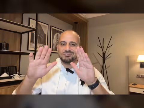 مرحلة جديدة؟ عندما ينفجر برشلونة… ويستفيق مانشستر يونايتد