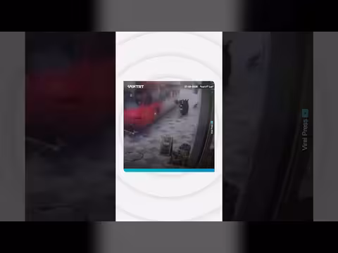 أم تنقذ طفلها من حادث مأساوي في كوريا الجنوبية