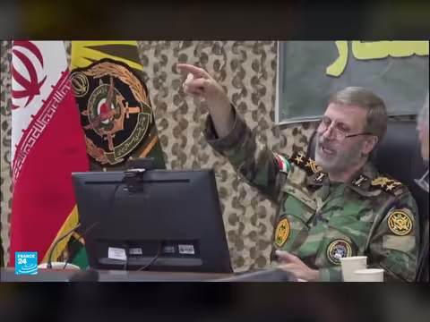 إيران تتهم أمريكا وإسرائيل بتدمير جسر حيوي