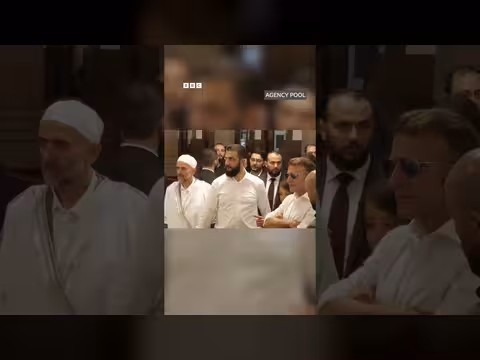 ماكرون يزور المسجد الأموي في دمشق
