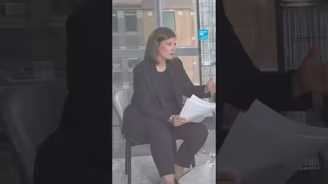 ماكرون: عقوبات محتملة على إيران ما لم تُقدّم ضمانات نووية