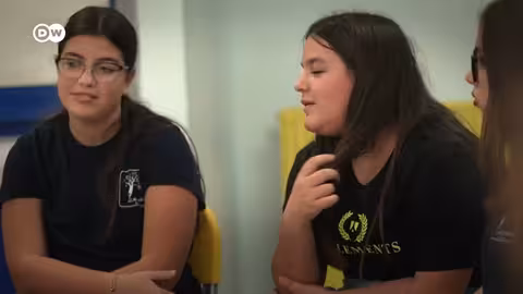 كامورا: كيف ينقذ معلمو نابولي الشباب من المافيا؟