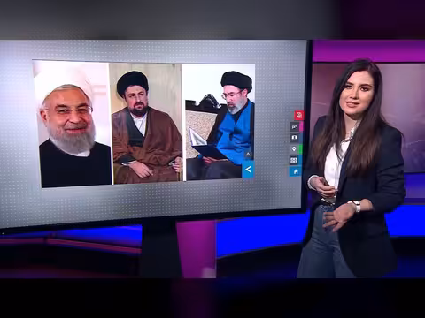 مجتبى خامنئي: هل يكون خليفة والده في منصب المرشد الإيراني؟