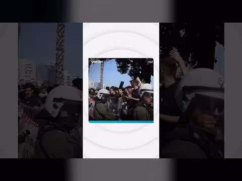 احتجاج ضد سفينة سياح إسرائيليين