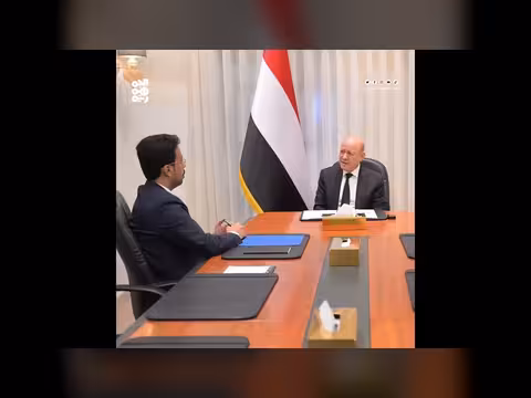 العليمي يشدد على الشراكة الوطنية دون إقصاء