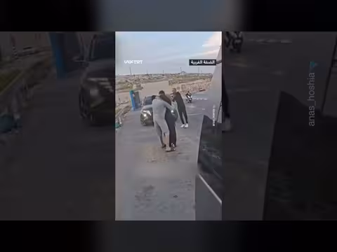 لحظات مؤثرة لقاء أسيرين بأهاليهما بعد الإفراج