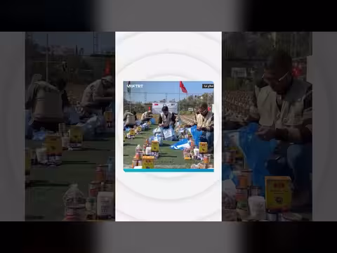 مؤسسة تركية توزع طرود سحور على النازحين في غزة خلال رمضان