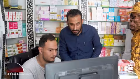 إغلاق صيدليات في المهرة بسبب عدم خفض أسعار الأدوية