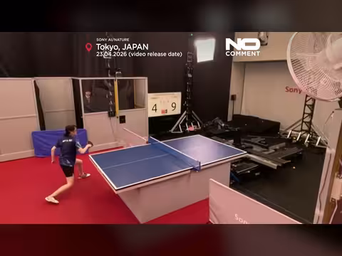 روبوت سوني يهزم محترفي تنس الطاولة