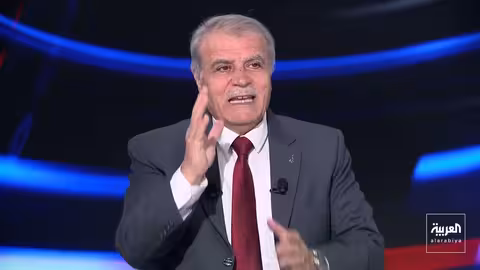 مفاوضات إيران وأمريكا ومناورات عسكرية في مضيق هرمز