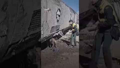 حادث قطار في إسبانيا يودي بحياة السائق ويصيب العشرات