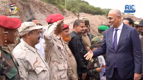 استقبال رسمي وشعبي للرئيس الزبيدي في محافظة الضالع