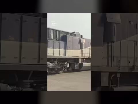 قطار الشحن السعودي يربط الموانئ بالمناطق الصناعية