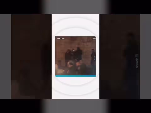 قوات الاحتلال تمنع المصلين عند باب الساهرة