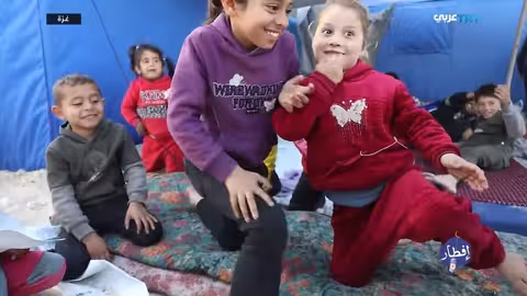 غزة: جد وجدة يعيلان 35 حفيدا يتيما في رمضان