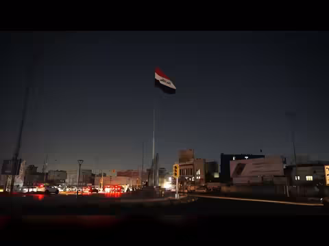 العراق وسوريا يغلقان مجالهما الجوي مؤقتا بعد إطلاق إيران صواريخ