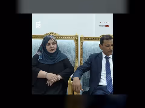 طارق صالح يناقش إعادة جدولة الرحلات إلى مطار المخا