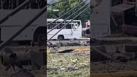 أضرار القصف الأمريكي على كراكاس