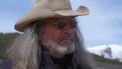 لغز الكنز المدفون: رحلة البحث عن كنز ثلاث مليارات دولار