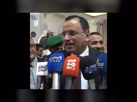 وزير الزراعة يفتتح المهرجان الوطني للعسل في عدن