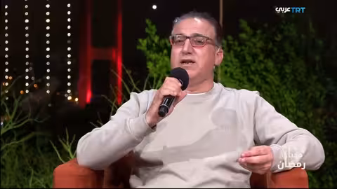 كفاح زريقي ينشد لفلسطين على TRT عربي في برنامج رمضاني