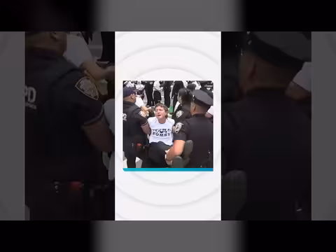 اعتقالات خلال احتجاجات ضد تسليح إسرائيل