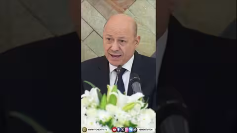 رئيس مجلس القيادة يدعو للابتكار وتحويل الموارد إلى فرص تنمية