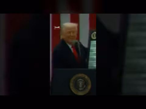 مكالمات هاتفية تنتقد قرارًا سياسيًا وتهاجم شخصيات عامة