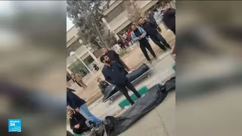 الهدوء يعود إلى طهران..هل تراجعت الاحتجاجات في إيران؟