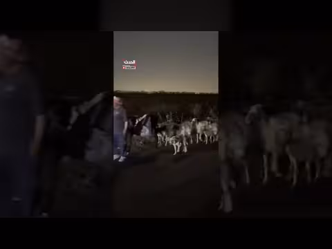نزوح أهالي قرية عابدين بعد القصف الإسرائيلي