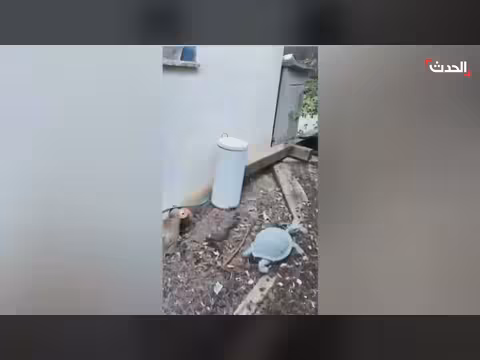 أضرار في منزل إسرائيلي بسبب شظايا صاروخ إيراني