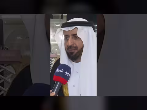 الكعبة المشرفة تكتسي كسوتها الجديدة